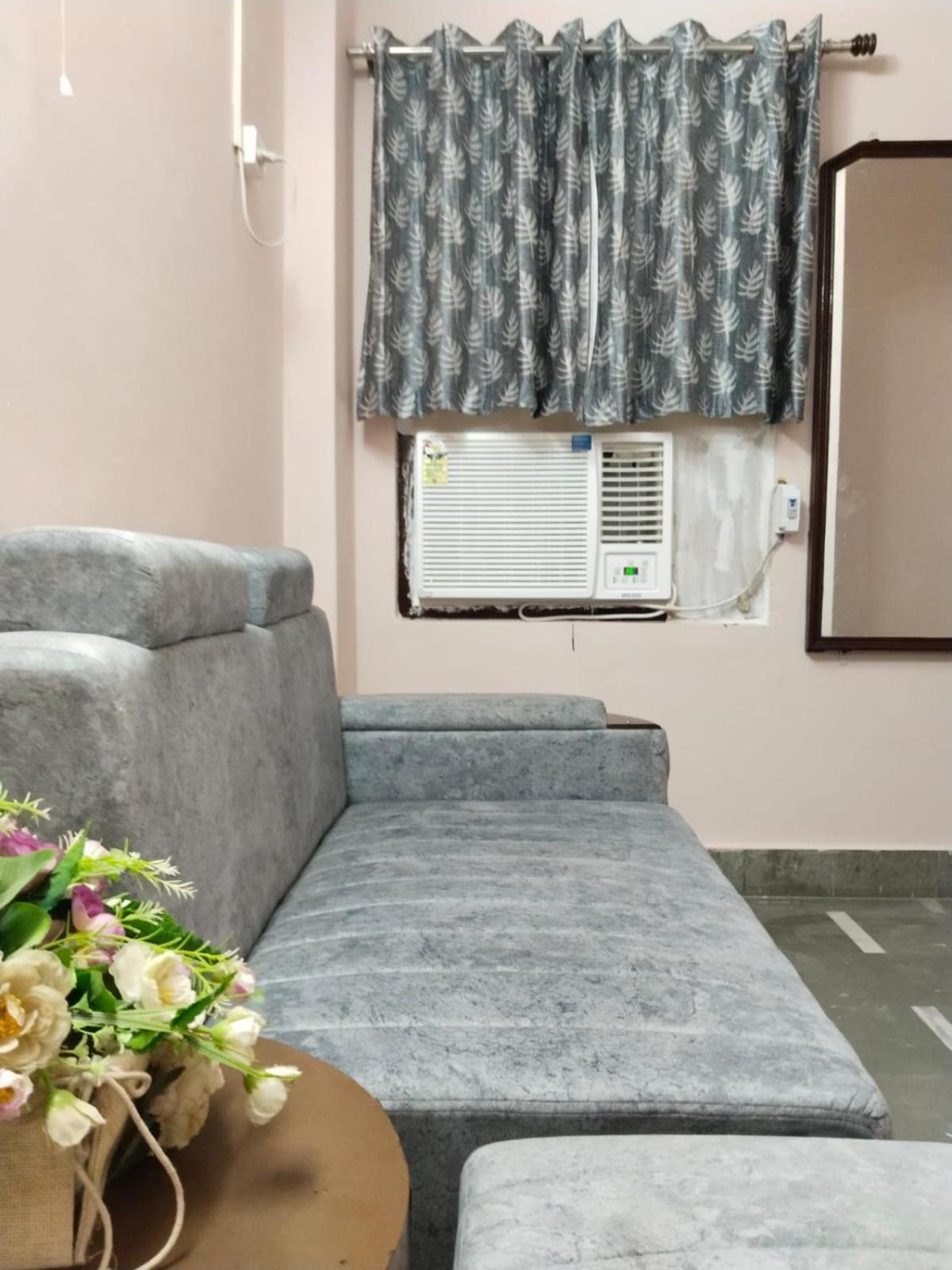 Siddhivinayak Temple Guest house *